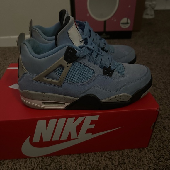 Jordan Other - university blue 4s
